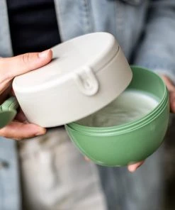 Koziol ORGANIC BENTOBOX M - Bentobox In Nature Leaf Green 9 Koziol ORGANIC BENTOBOX M - Bentobox In Nature Leaf Green -Relaxdays Verkaufsshop koziol organic bentobox m bentobox in nature leaf green 2 scaled