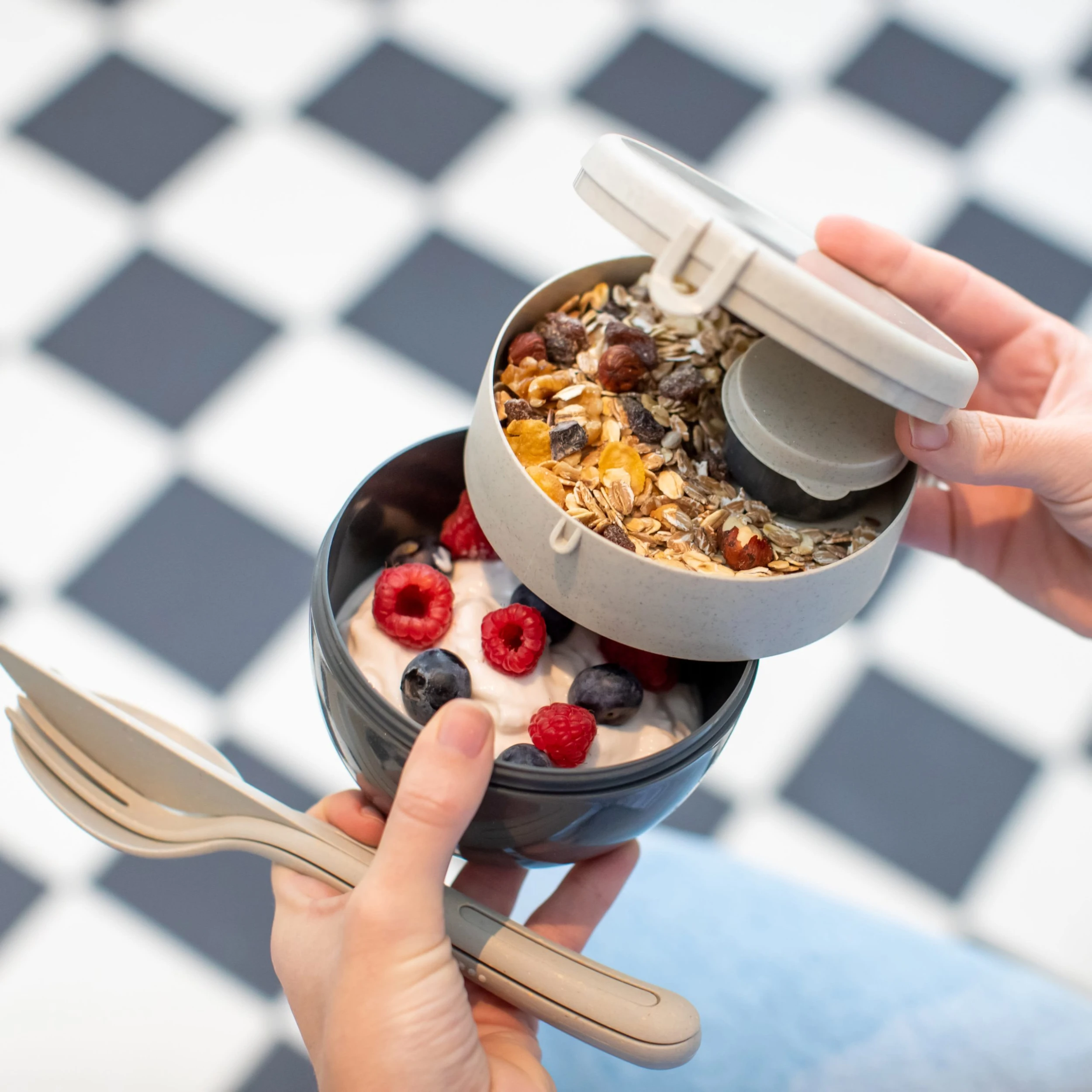 Koziol ORGANIC BENTOBOX M - Bentobox In Nature Leaf Green 7 Koziol ORGANIC BENTOBOX M - Bentobox In Nature Leaf Green – Bild 7