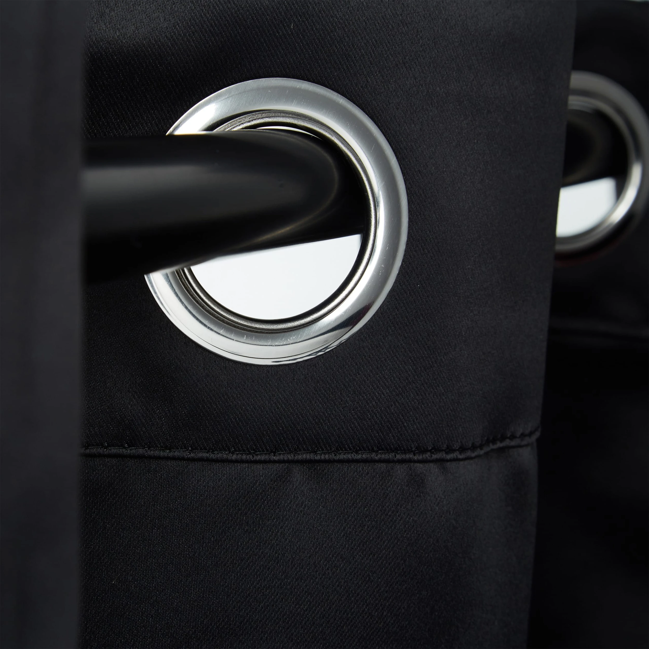 Relaxdays 6 X Vorhang In Schwarz - (B)135 X (H)245 Cm 6 Relaxdays 6 X Vorhang In Schwarz - (B)135 X (H)245 Cm – Bild 6