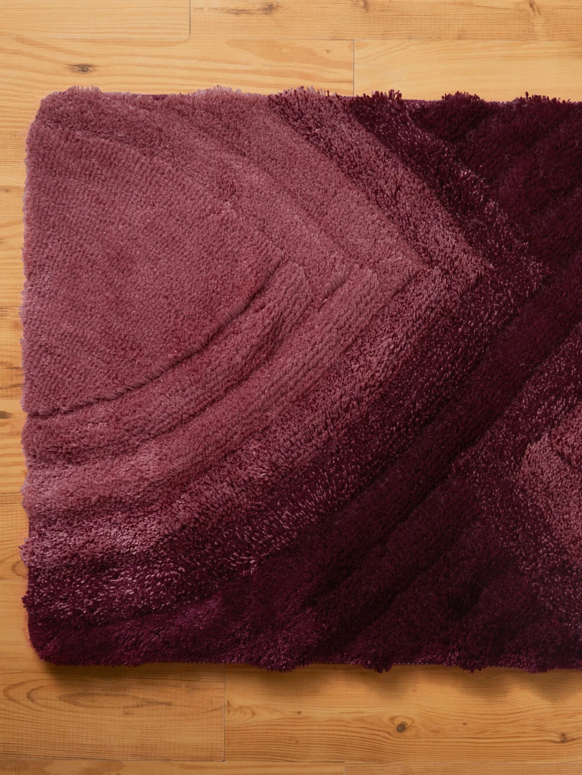 Webschatz WC-Vorlage Mit Ausschnitt 'Stella' In Beere 1 Webschatz WC-Vorlage Mit Ausschnitt 'Stella' In Beere