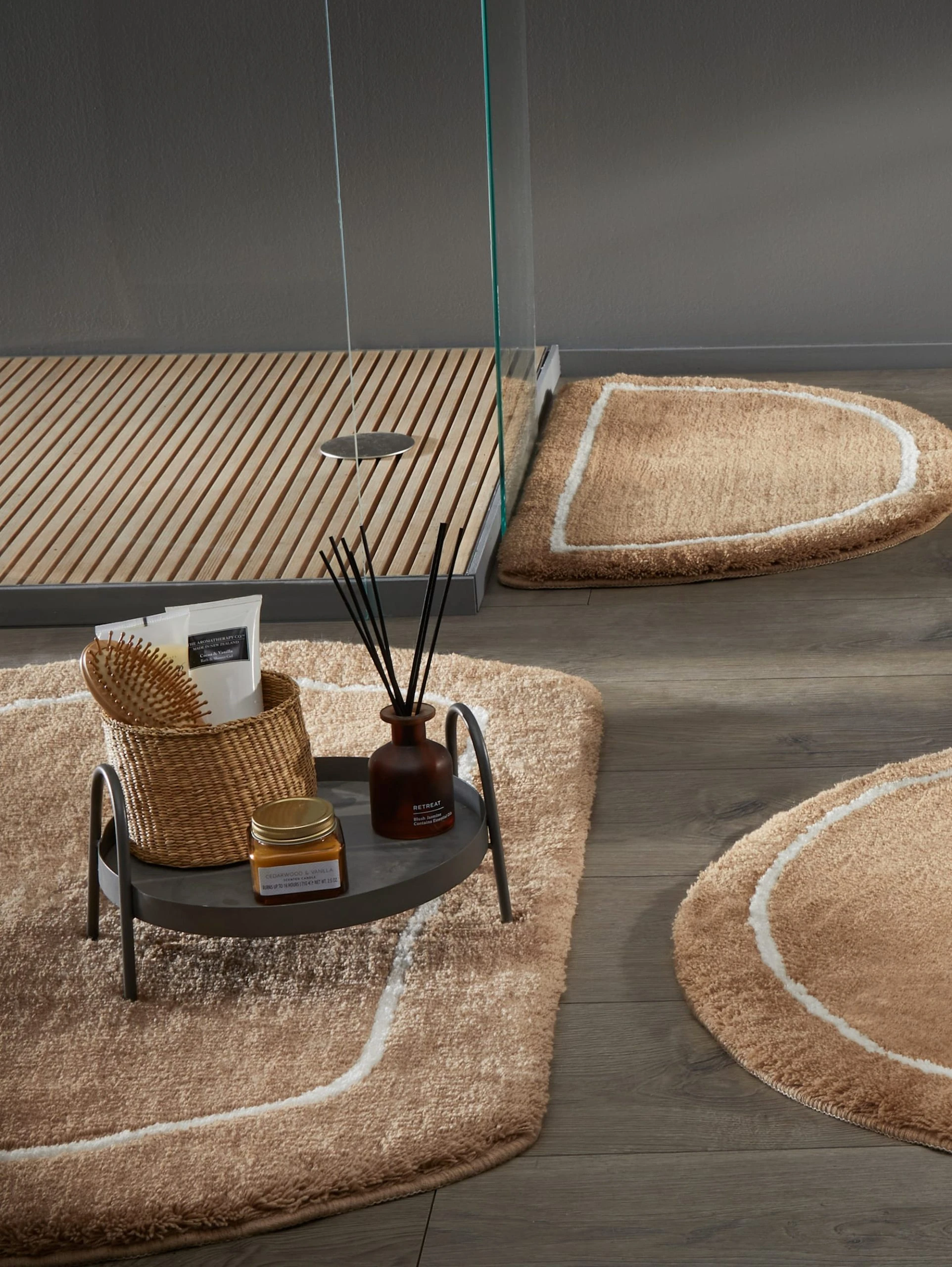 Webschatz WC-Vorlage Mit Ausschnitt 'Udine' In Beige 2 Webschatz WC-Vorlage Mit Ausschnitt 'Udine' In Beige – Bild 2