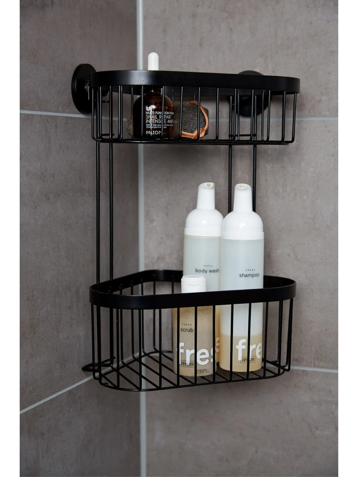 Wenko Eckregal 2 Etagen Classic Plus Black Mit Vacuum-Loc® Adapter In Schwarz 5 Wenko Eckregal 2 Etagen Classic Plus Black Mit Vacuum-Loc® Adapter In Schwarz – Bild 5